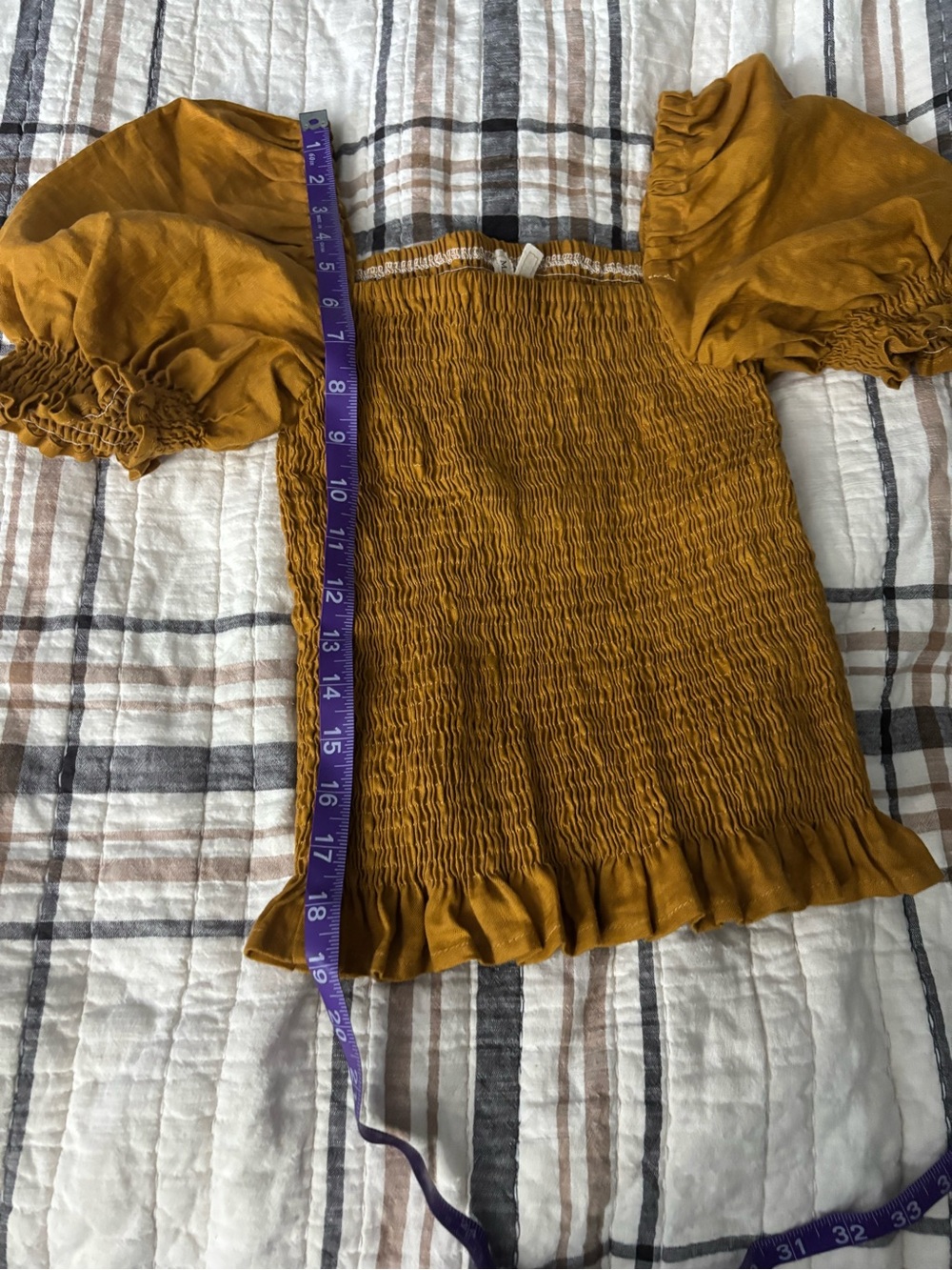 Marigold Linen Puff-Sleeve Smocked Women's Top - Picture 8 of 17